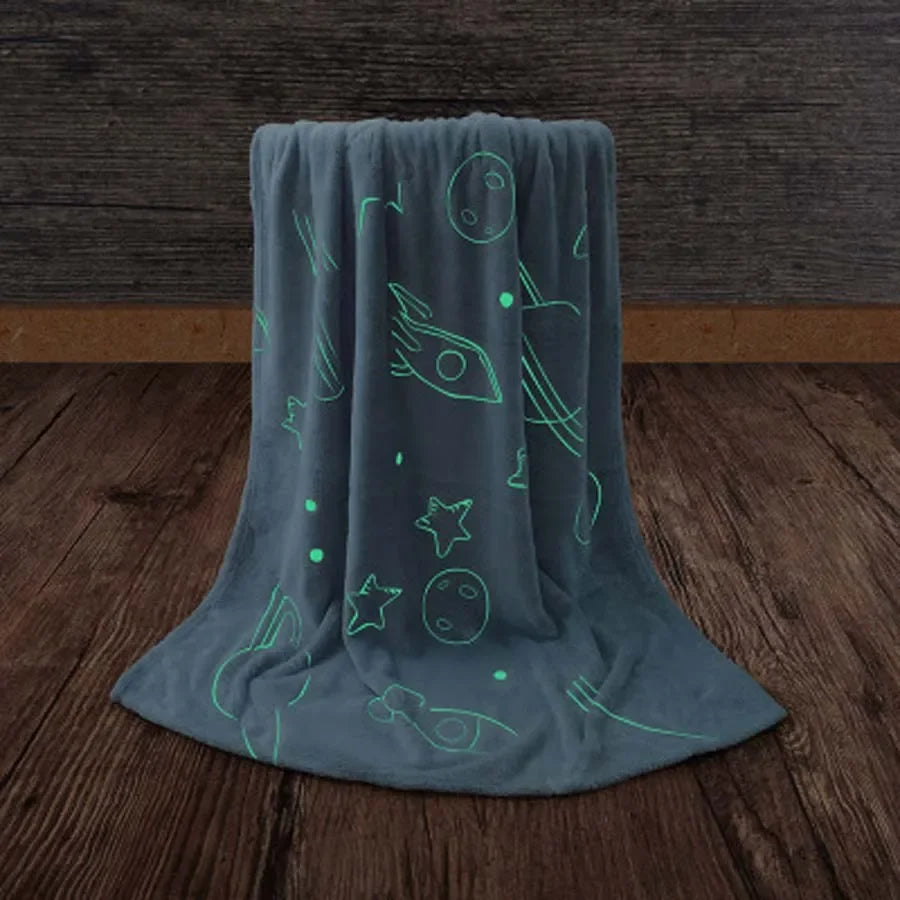 Cozy Glow: Soft Glow-in-the-Dark Blanket for Ultimate Comfort