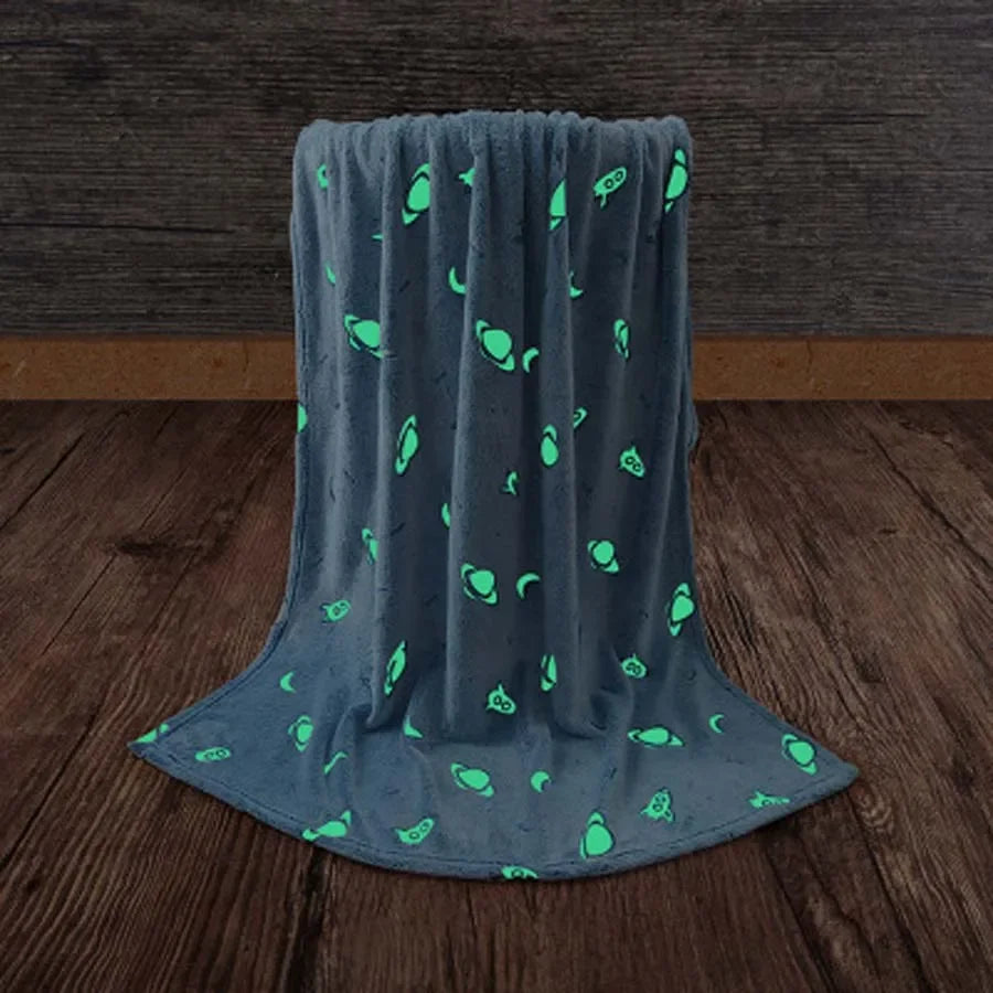 Cozy Glow: Soft Glow-in-the-Dark Blanket for Ultimate Comfort