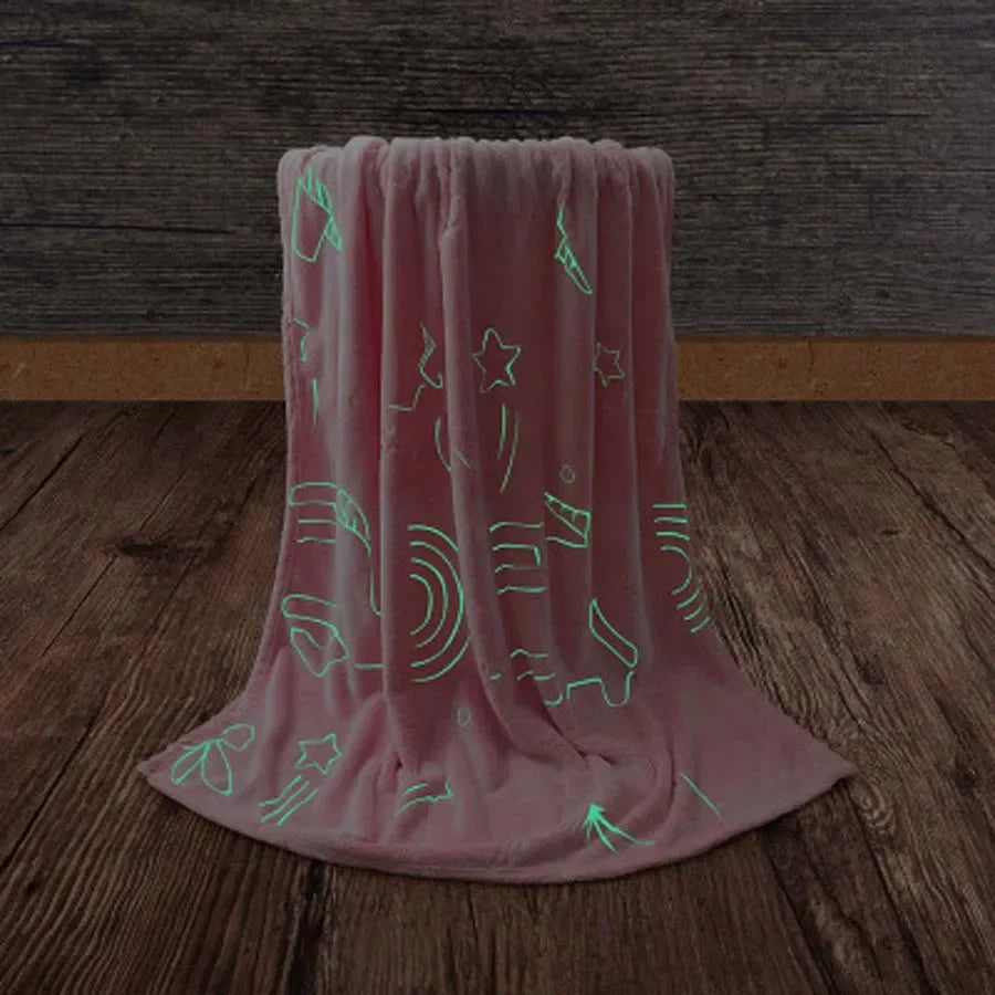 Cozy Glow: Soft Glow-in-the-Dark Blanket for Ultimate Comfort