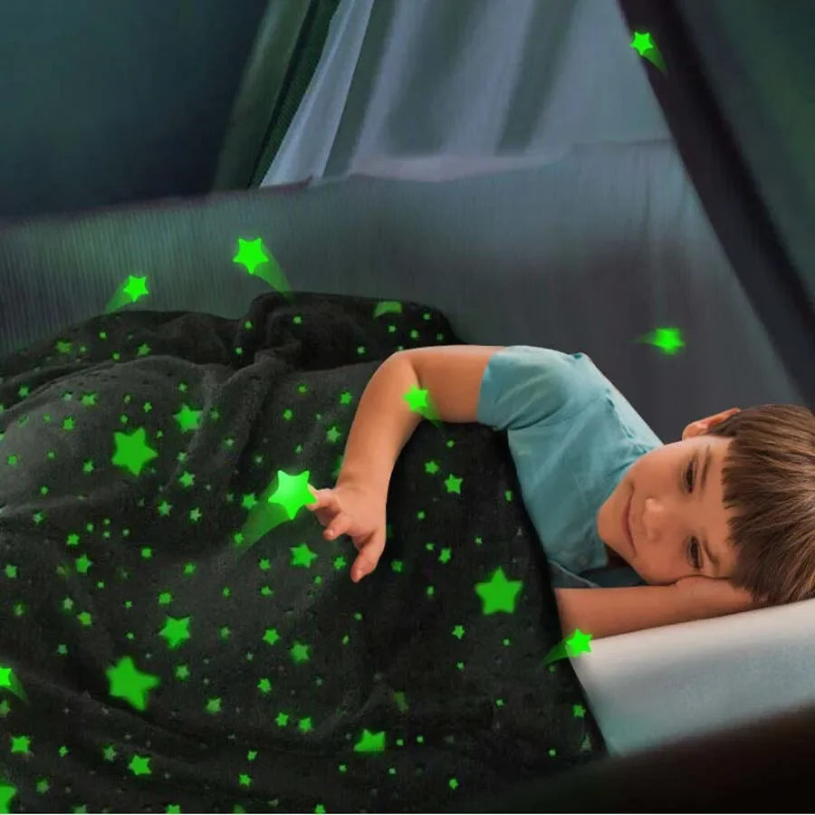 Cozy Glow: Soft Glow-in-the-Dark Blanket for Ultimate Comfort